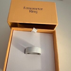 Femometer ring sz 8